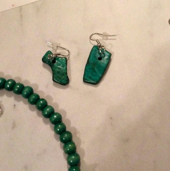 Turquoise Color Jewelry Set - Picture 4 of 4